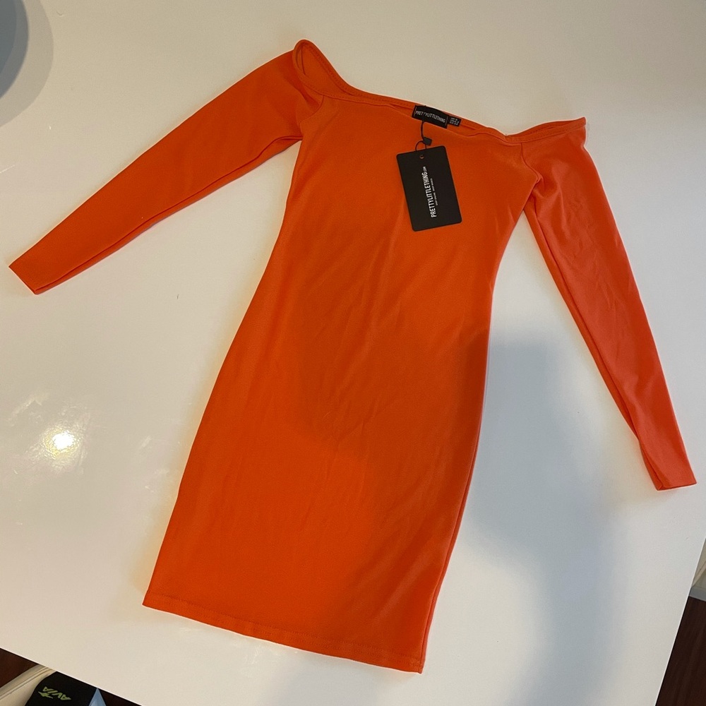 NWT PrettyLittleThing dress